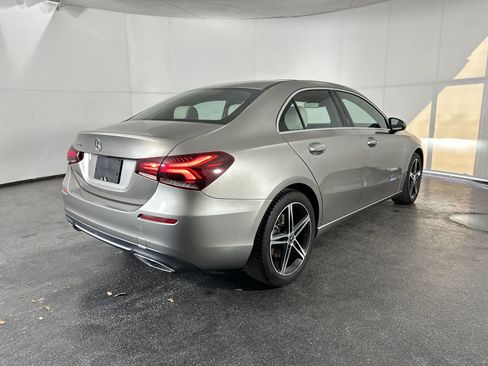 Used 2019 Mercedes-Benz A 220 image 11