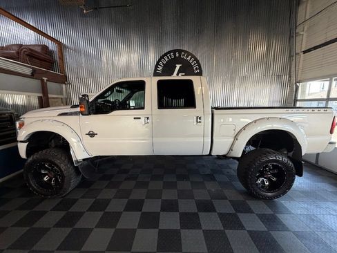 Used 2016 Ford F350 Platinum w/ Platinum Package AWD/4WD image 8
