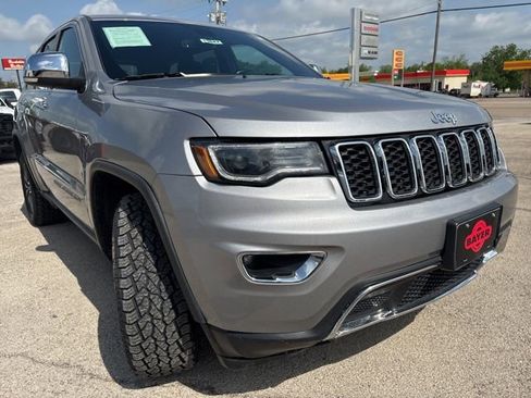 Used 2019 Jeep Grand Cherokee Limited w/ Luxury Group II AWD/4WD image 12
