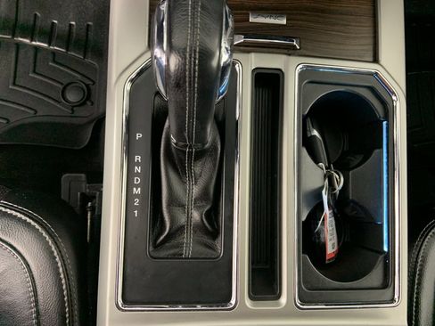 Used 2016 Ford F150 Lariat w/ Equipment Group 501A Mid image 17