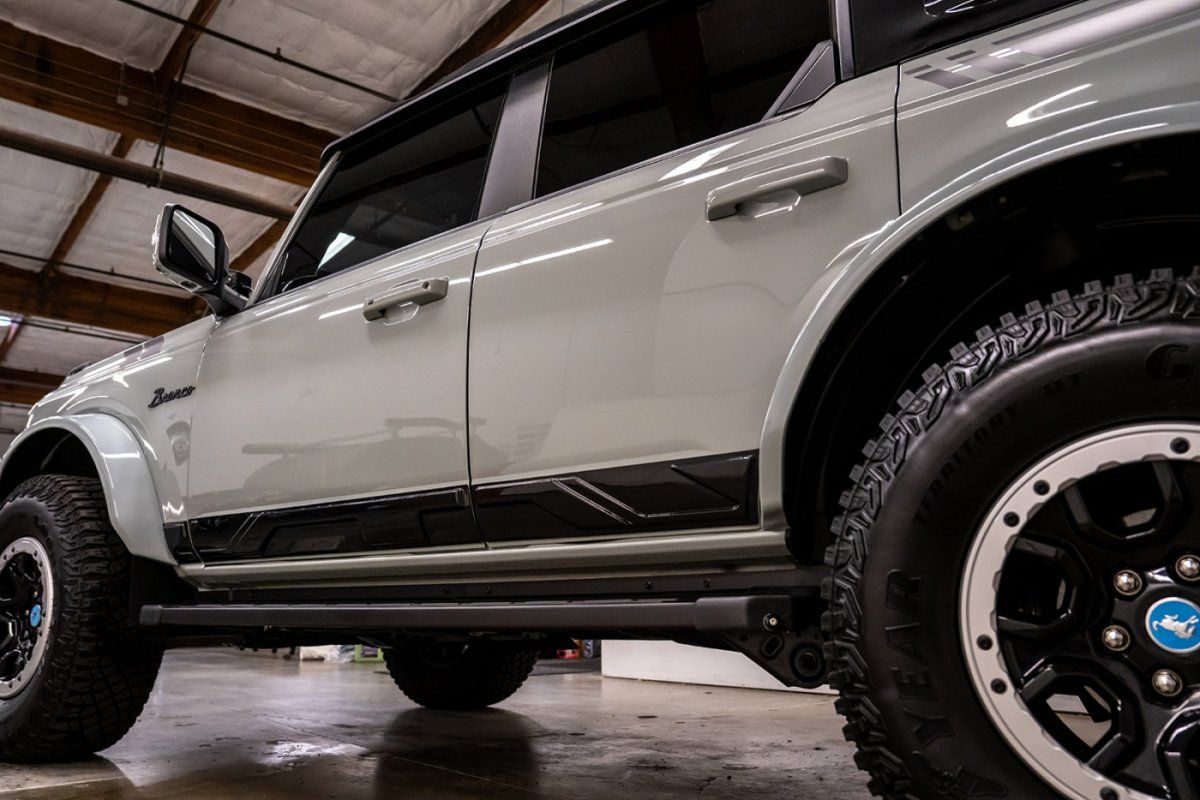 Used 2022 Ford Bronco Outer Banks w/ Sasquatch Package AWD/4WD image 16