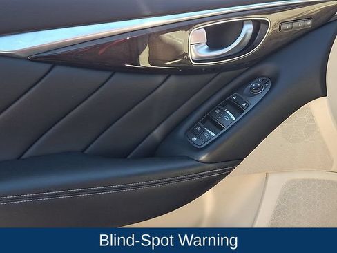 Used 2016 INFINITI Q50 3.0t Premium w/ Driver Assistance Package RWD image 22
