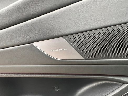 Used 2025 Genesis G80 3.5T Sport image 27