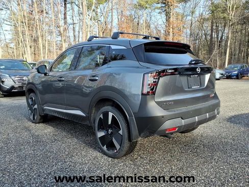 New 2026 Nissan Kicks SR w/ Cold Weather Package AWD/4WD image 4