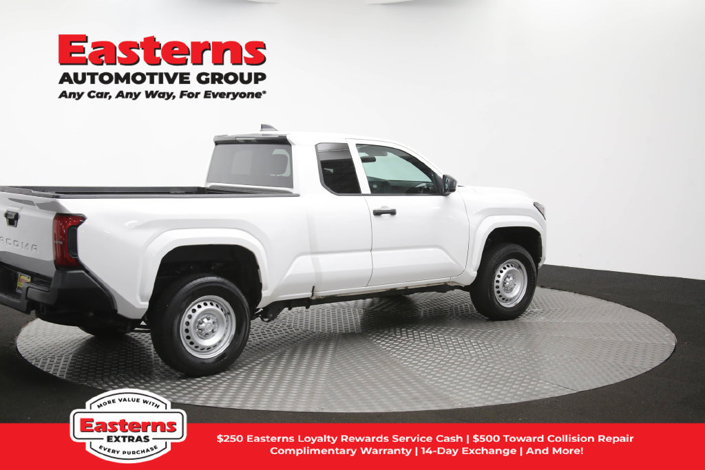 Used 2025 Toyota Tacoma SR RWD image 40