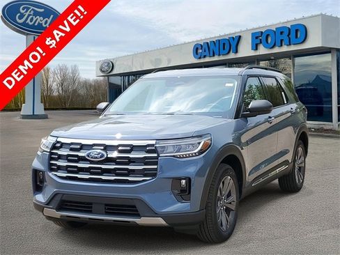 New 2025 Ford Explorer Active w/ Active Comfort Package image 2