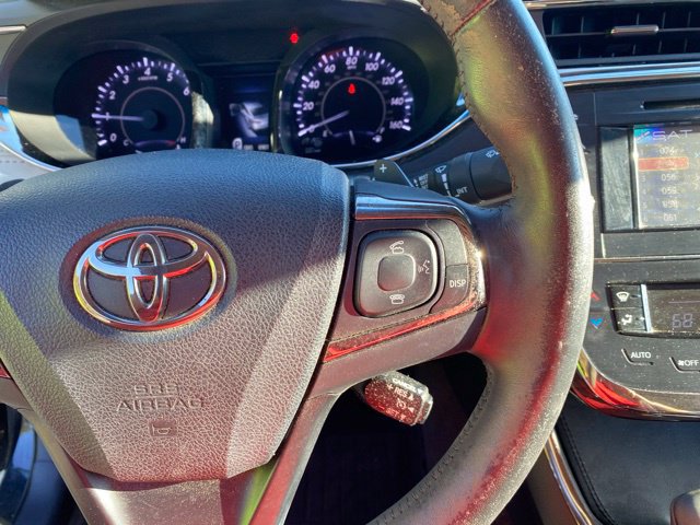 Used 2013 Toyota Avalon XLE Touring FWD image 21