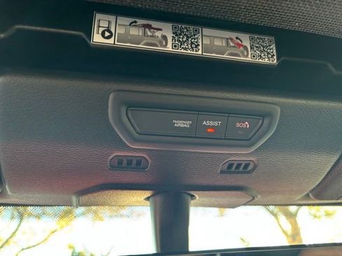 Used 2021 Jeep Wrangler Unlimited Sahara image 30