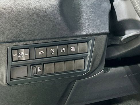New 2026 Toyota Tundra SR5 AWD/4WD image 11