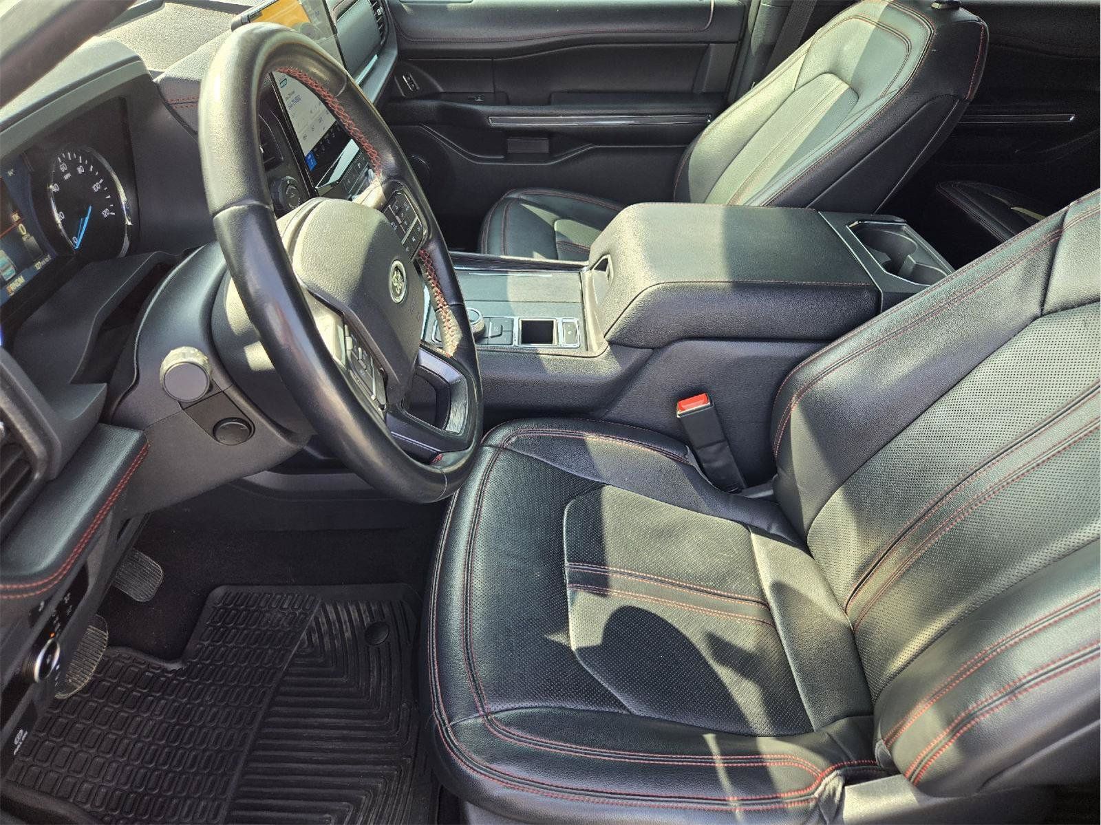Used 2023 Ford Expedition Limited RWD image 12