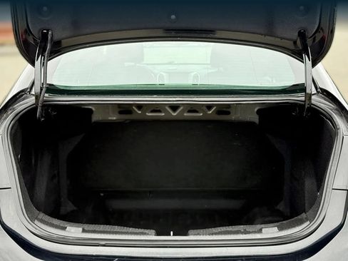 Used 2018 Chevrolet Cruze LS FWD image 26