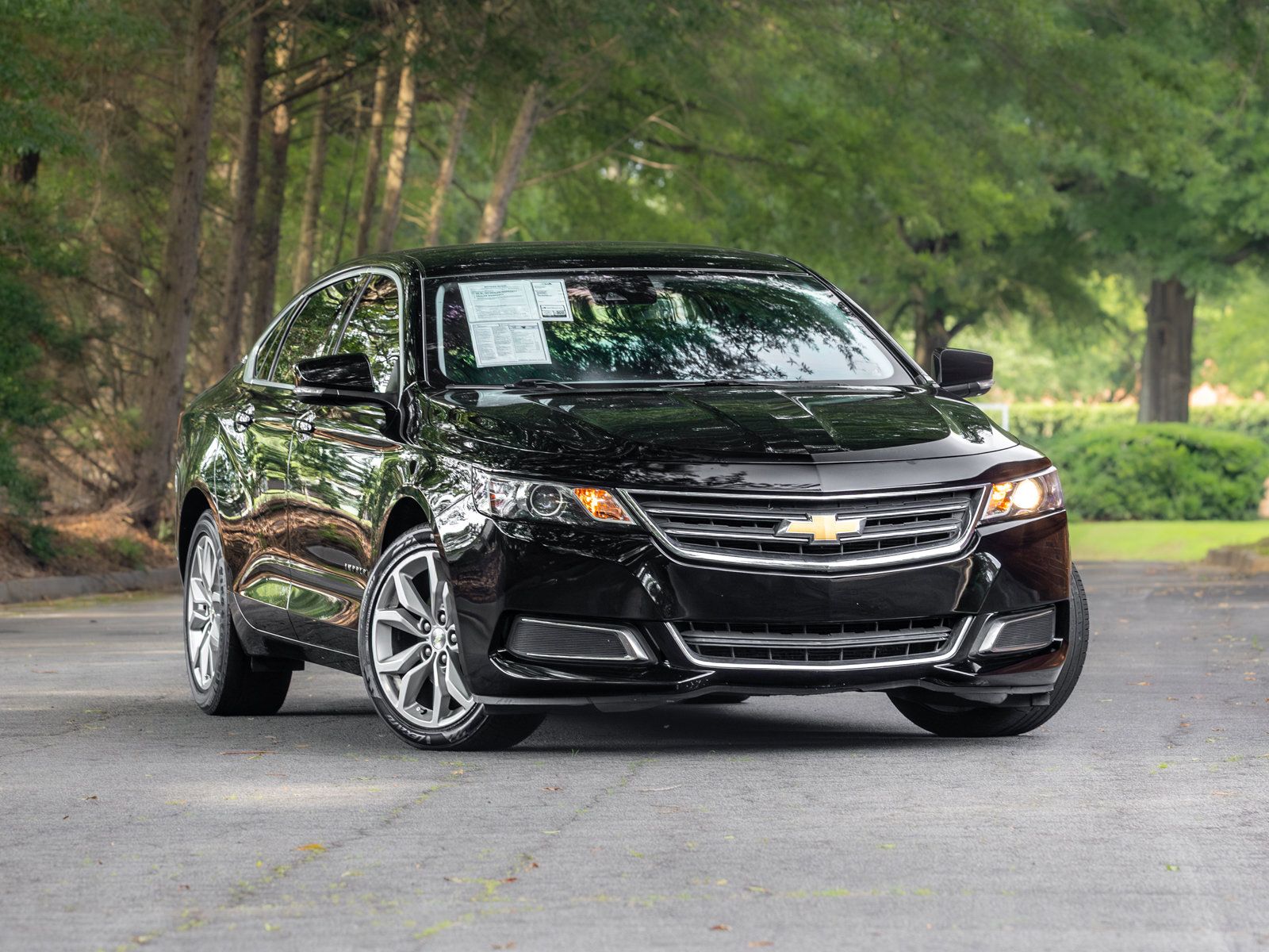 Used 2017 Chevrolet Impala LT w/ Leather Package FWD image 1