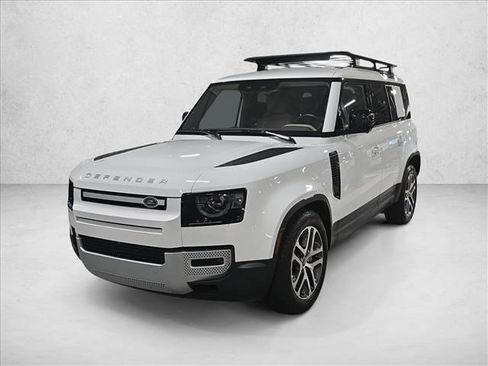 Used 2020 Land Rover Defender 110 HSE image 1