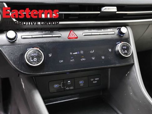 Used 2025 Hyundai Sonata SEL FWD image 20