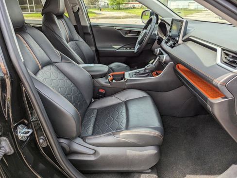 Used 2021 Toyota RAV4 Adventure image 33