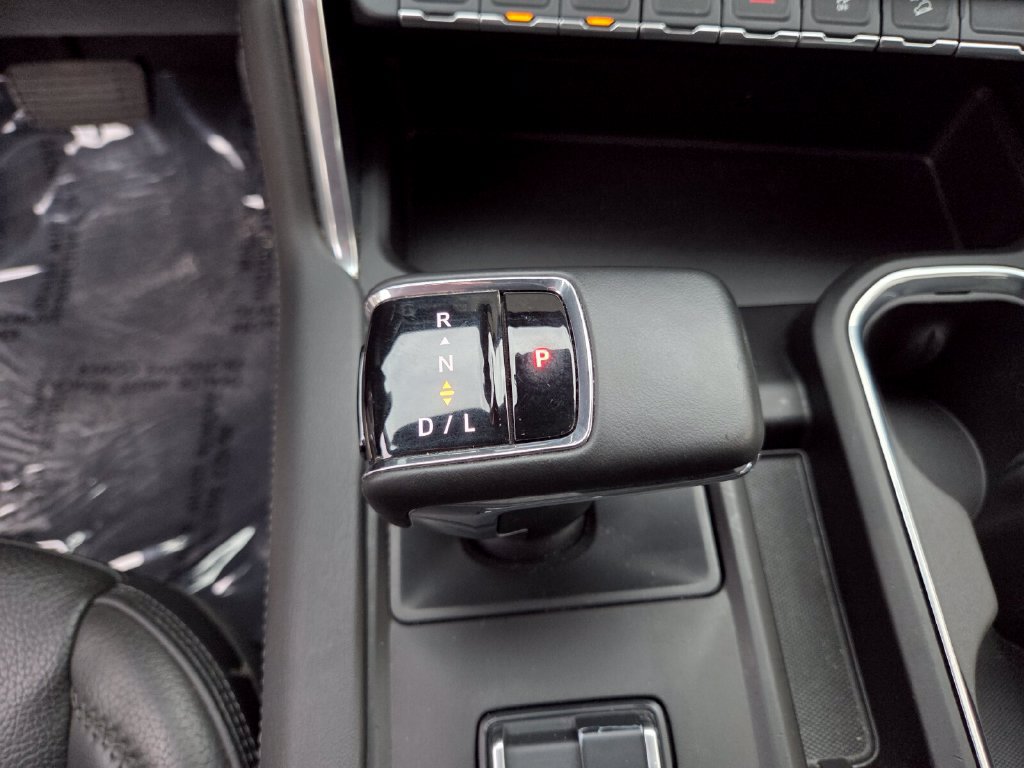 Used 2023 GMC Sierra 1500 Denali w/ Denali Carbonpro Edition AWD/4WD image 31