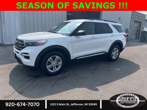 Used 2023 Ford Explorer XLT w/ Equipment Group 202A image 1