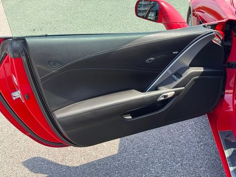 Used 2019 Chevrolet Corvette Stingray Coupe w/ Battery Protection Package RWD image 17