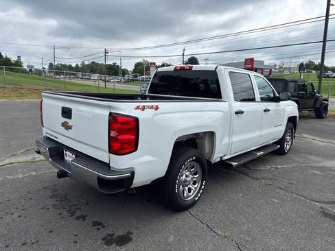 Used 2018 Chevrolet Silverado 1500 W/T w/ WT Convenience Package AWD/4WD image 8