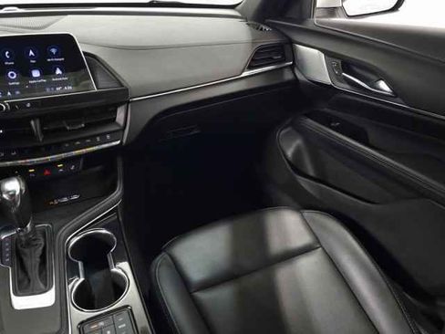 Certified 2022 Cadillac CT4 Luxury w/ Sun And Sound Package image 20