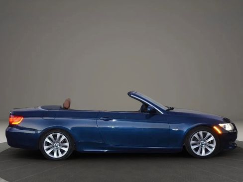 Used 2013 BMW 328i Convertible image 19