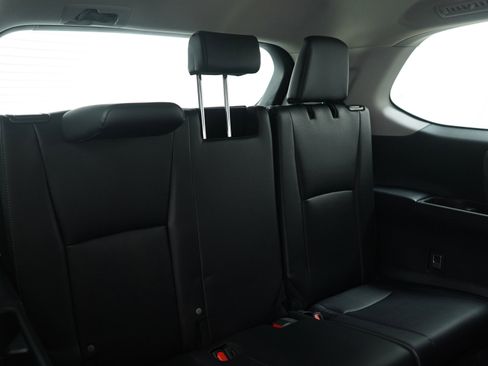 Used 2024 Toyota Grand Highlander Limited image 12