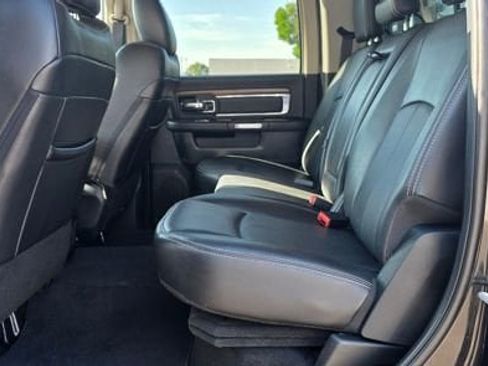 Used 2018 RAM 2500 Laramie AWD/4WD image 10