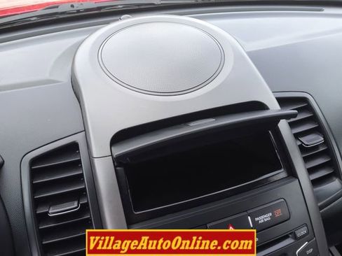 Used 2012 Kia Soul + FWD image 16