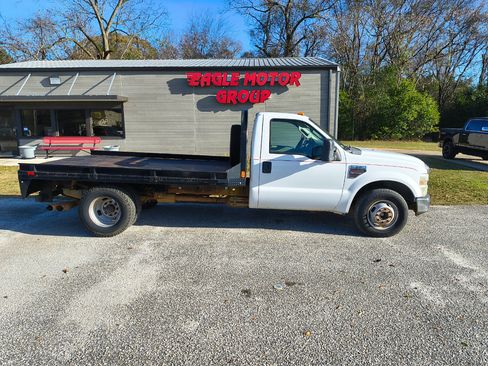 Used 2008 Ford F350 XL image 1