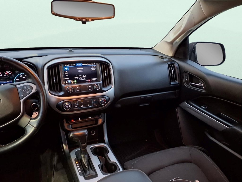 Used 2019 Chevrolet Colorado LT w/ LT Convenience Package RWD image 8