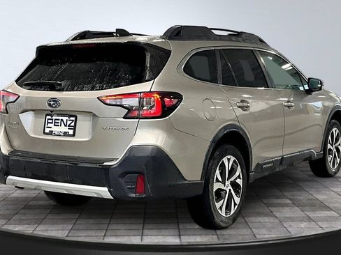 Used 2020 Subaru Outback Limited AWD/4WD image 6