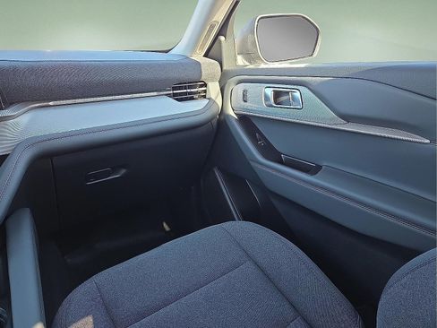 New 2026 Ford Explorer Active image 13