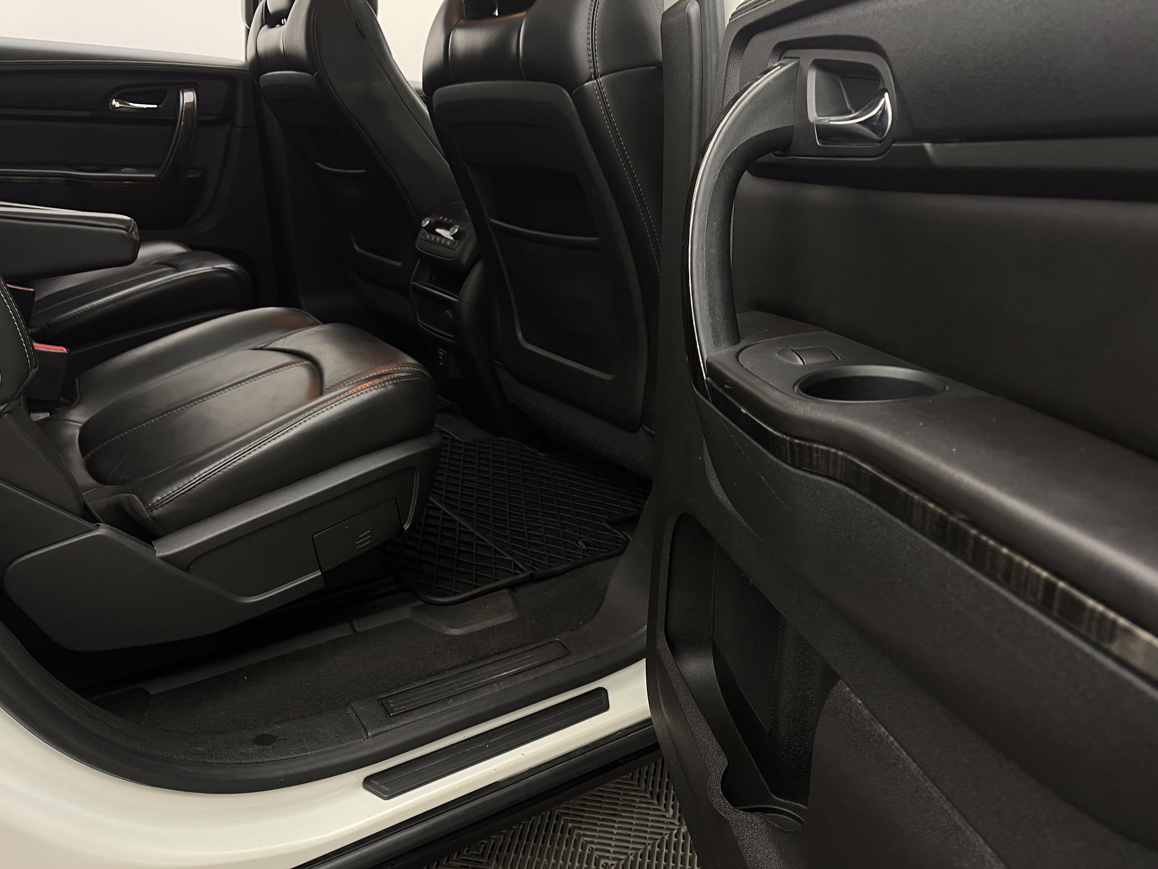 Used 2015 GMC Acadia SLT FWD image 36