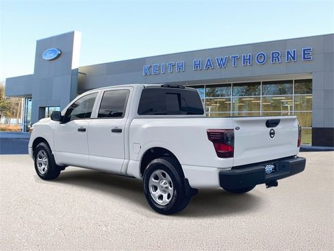 Used 2021 Nissan Titan S w/ S Utility Package image 4