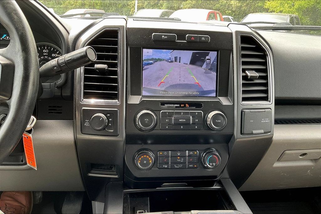 Used 2020 Ford F150 XLT w/ Equipment Group 302A Luxury AWD/4WD image 15