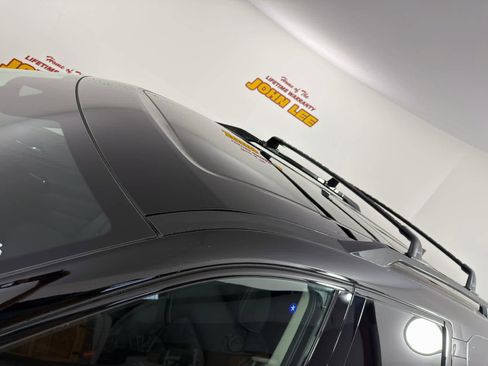 New 2026 Nissan Pathfinder Platinum image 12