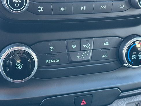 Used 2024 Ford Transit 250 Low Roof w/ Exterior Upgrade Package image 17