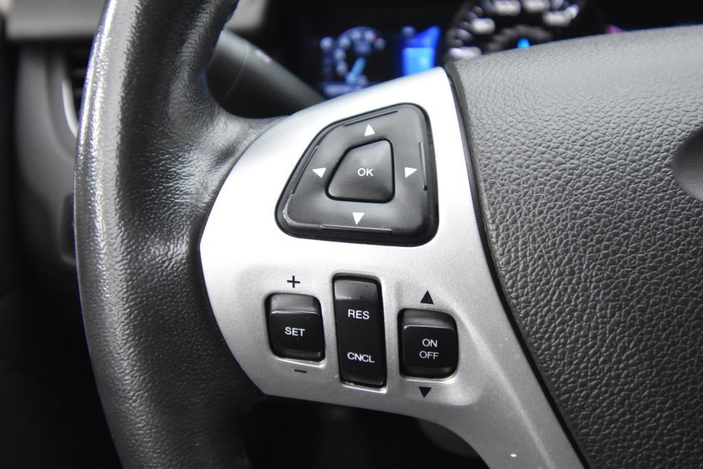 Used 2013 Ford Edge Limited FWD image 29