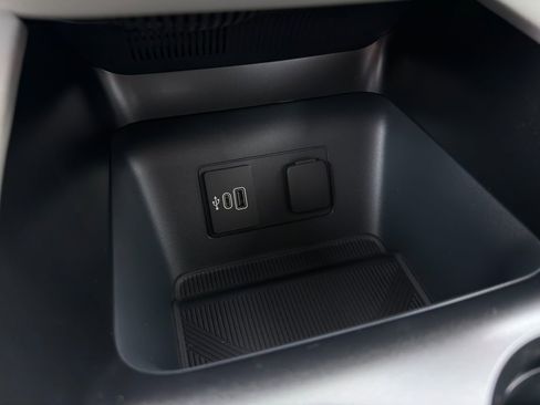 New 2026 Ford Explorer Active image 34