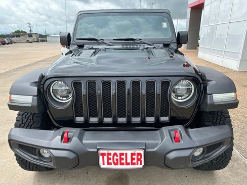 Used 2021 Jeep Wrangler Unlimited Rubicon w/ LED Lighting Group AWD/4WD image 2