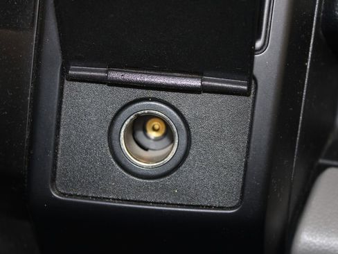 Used 2016 Ford F150 XL w/ Equipment Group 101A Mid image 32