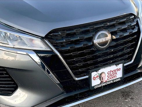 Used 2025 Nissan Kicks Play S image 26