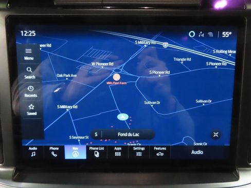 Used 2025 Ford F150 Lariat w/ Tow/Haul Package image 17