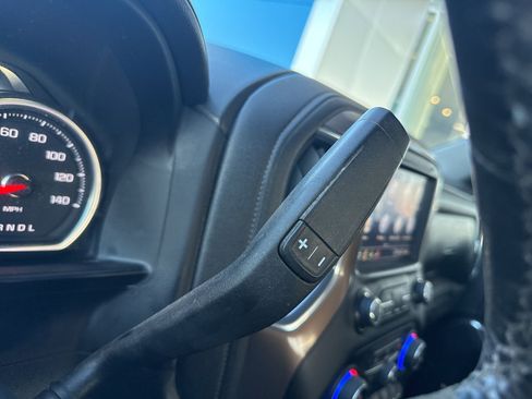 Used 2022 Chevrolet Silverado 3500 High Country image 34