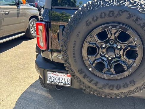 Used 2023 Ford Bronco Wildtrak AWD/4WD image 12