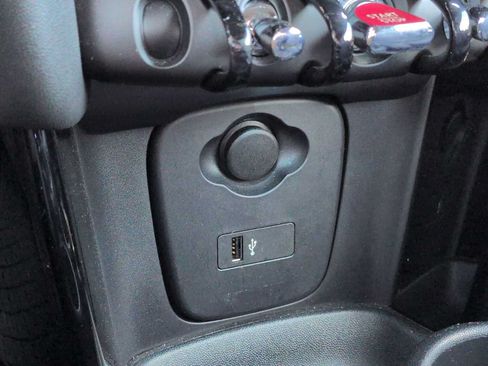 Used 2024 MINI Cooper S FWD image 32
