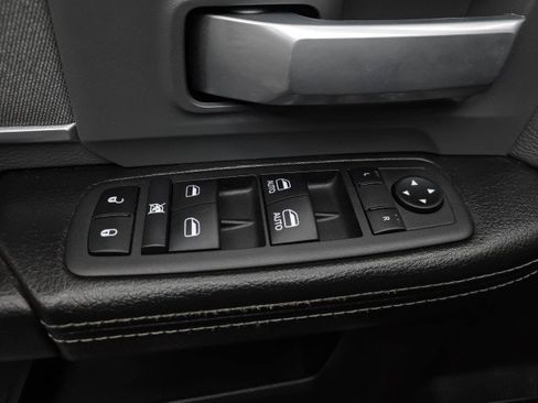 Used 2022 RAM 3500 Big Horn w/ Level C Equiment Group AWD/4WD image 38