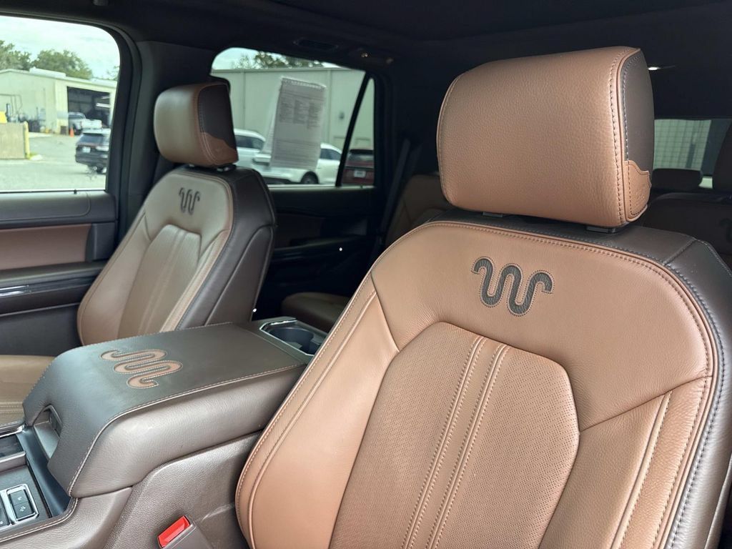 Used 2024 Ford Expedition King Ranch AWD/4WD image 22