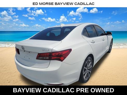 Used 2017 Acura TLX V6 FWD image 4