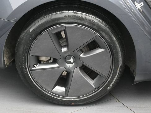 Used 2023 Tesla Model 3 Standard Range RWD image 35